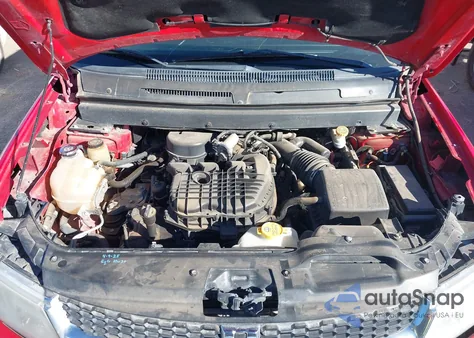 2013 Dodge Journey Sxt z USA, uszkodzony, nr VIN 3C4PDCBGXDT538504